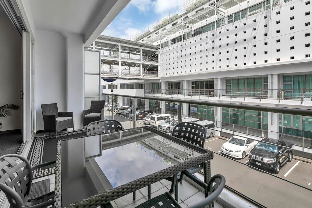 Spacious One Bedroom Apartment On Princes Wharf Auckland Exterior photo